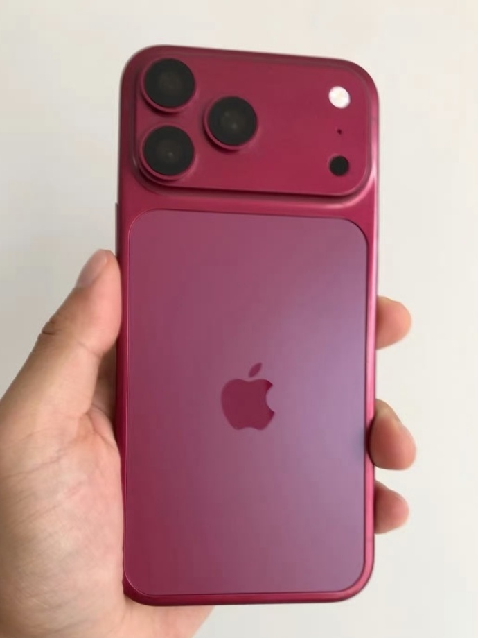 iPhone18Pro成本可变光圈主摄这些新硬件的加入也让相机模组的成本有所增加