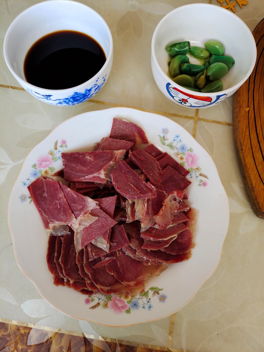 五一随手拍同仁伴你行同仁堂大山楂丸‌，这不是简单的「消食化积」丸，这是「吃货开挂