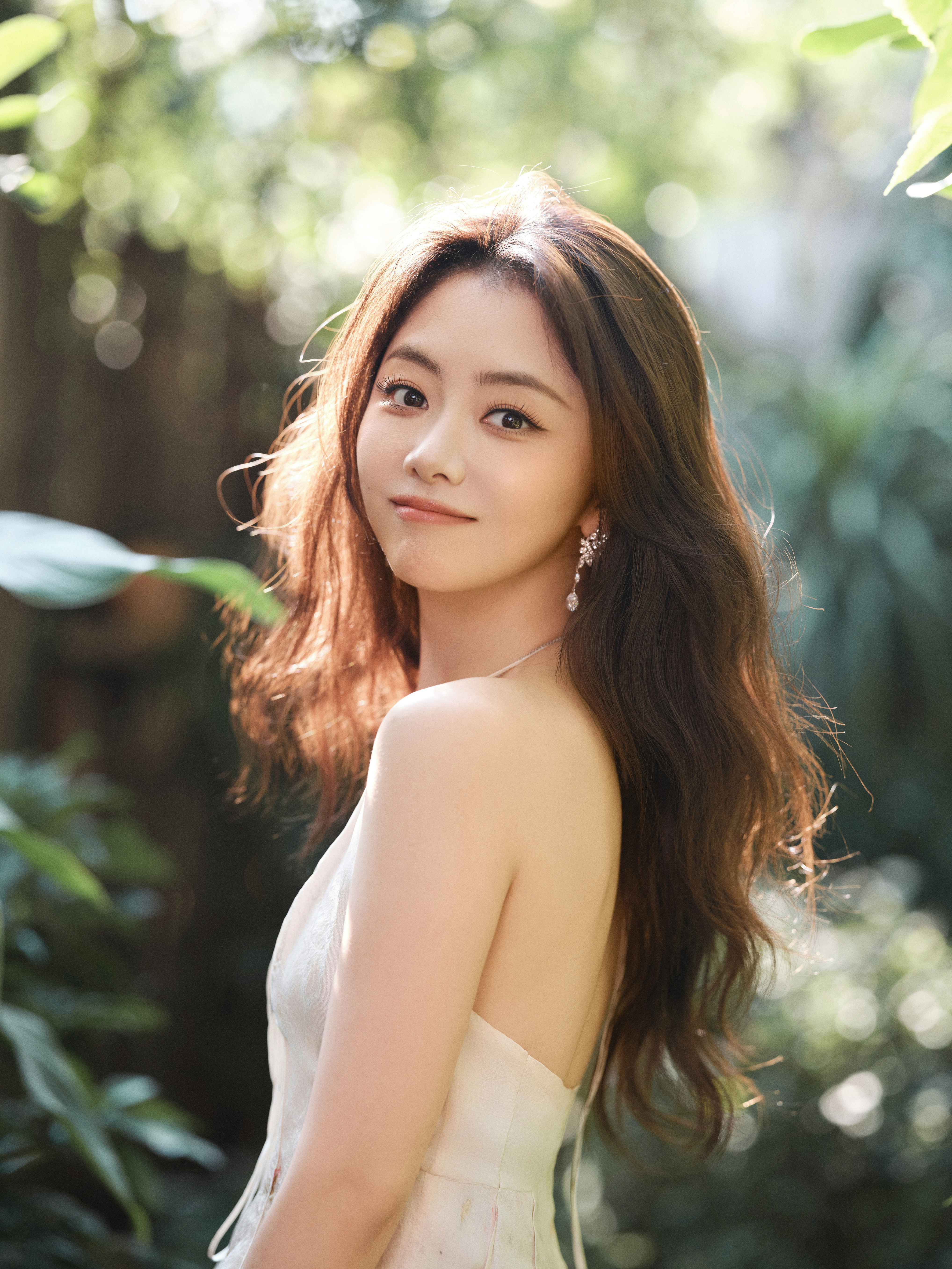 谭松韵全开麦真唱她虽然都说自己是业余歌手，但真的真的真的很爱唱也很会唱，她是演员