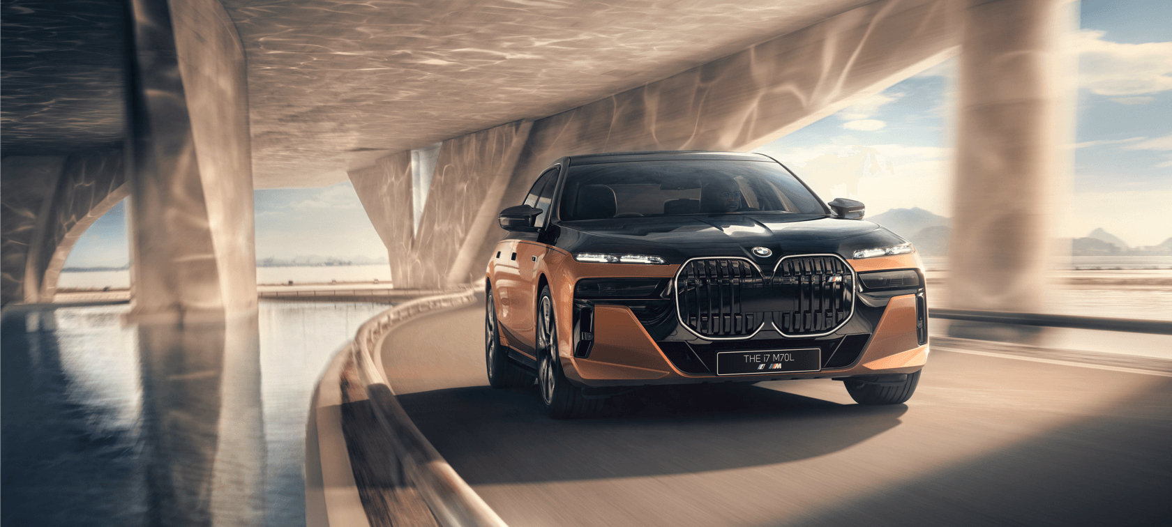 宝马大降价30万 这个指的是宝马的旗舰电动车型i7 M70L，直接降了30.1万