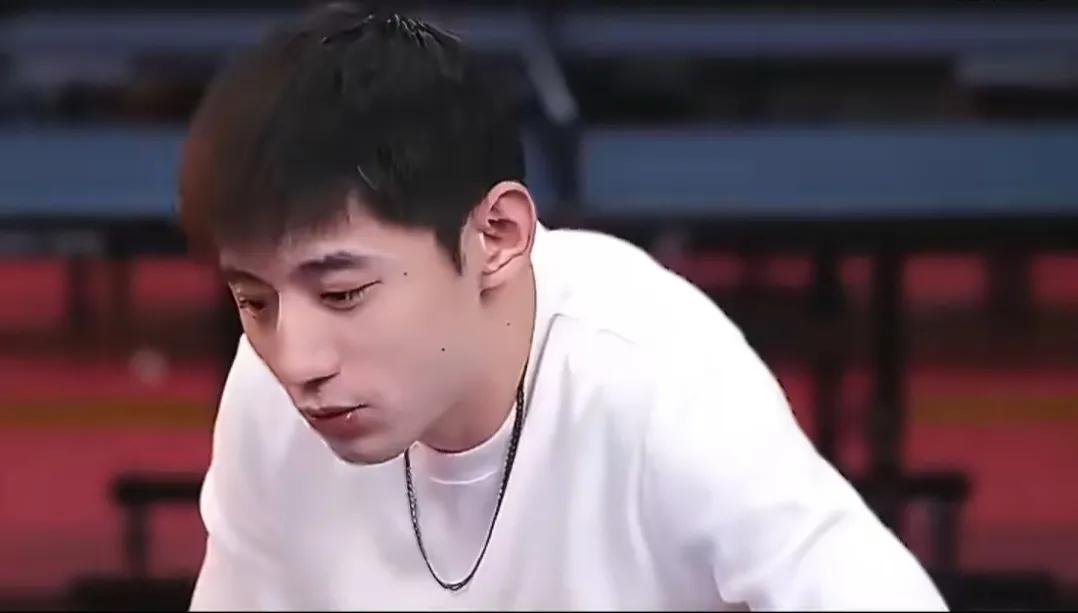 张继科直播谈当年打日本队：实力差距太大，赢球很轻松
 
前奥运冠军张继科在直播里