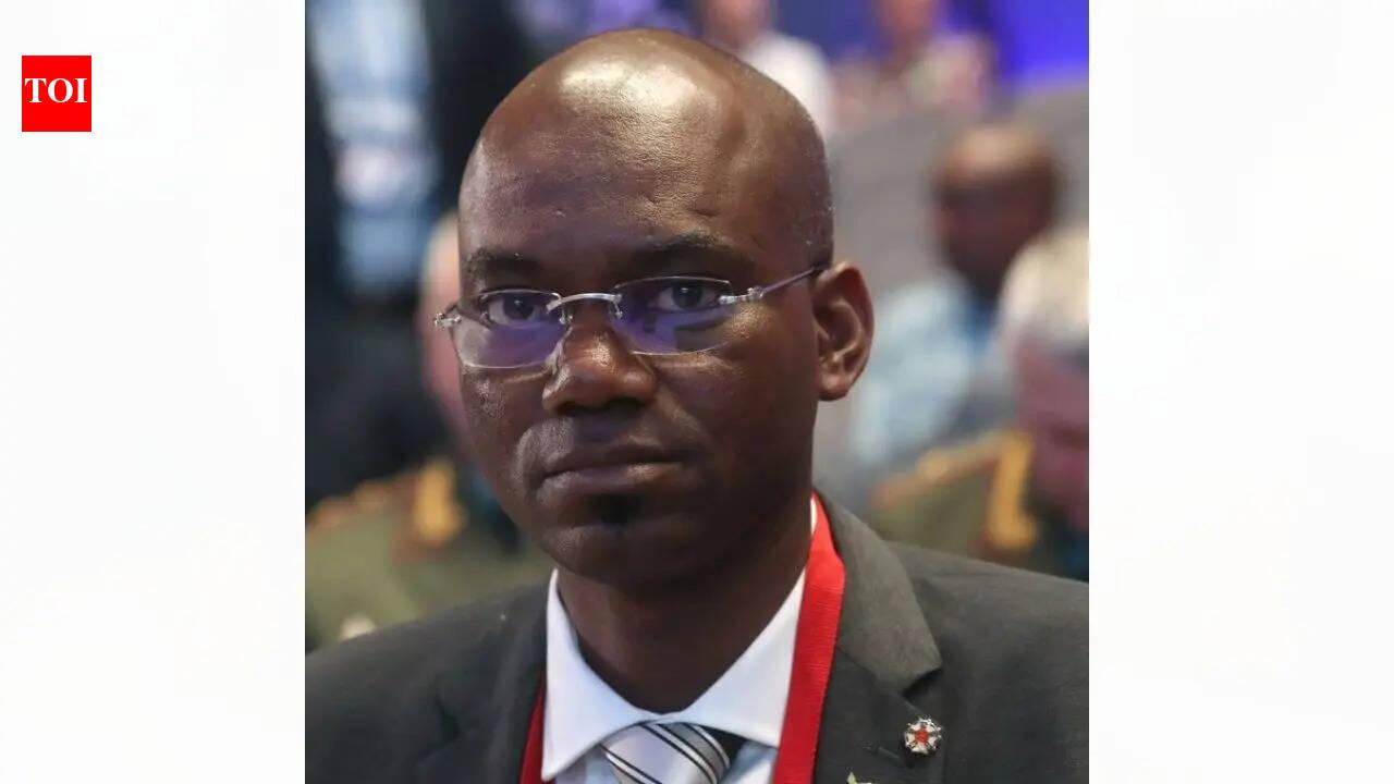 4月25日一大早，马里国内突发严重动荡，全国多个关键城市近乎同一时间遭遇大规模武