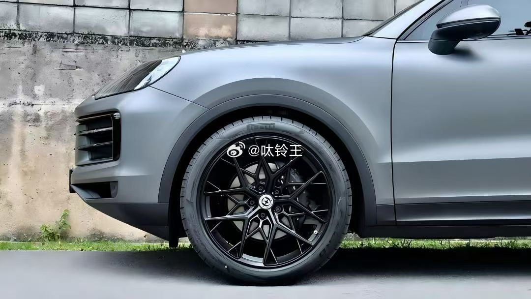 美国HRE FF10 哑黑色 卡宴 22寸 专用数据没有违和感也实惠 