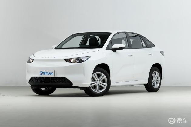 [小鲨帮选车]曹操汽车又一"黑马"来袭 耐看颜值高