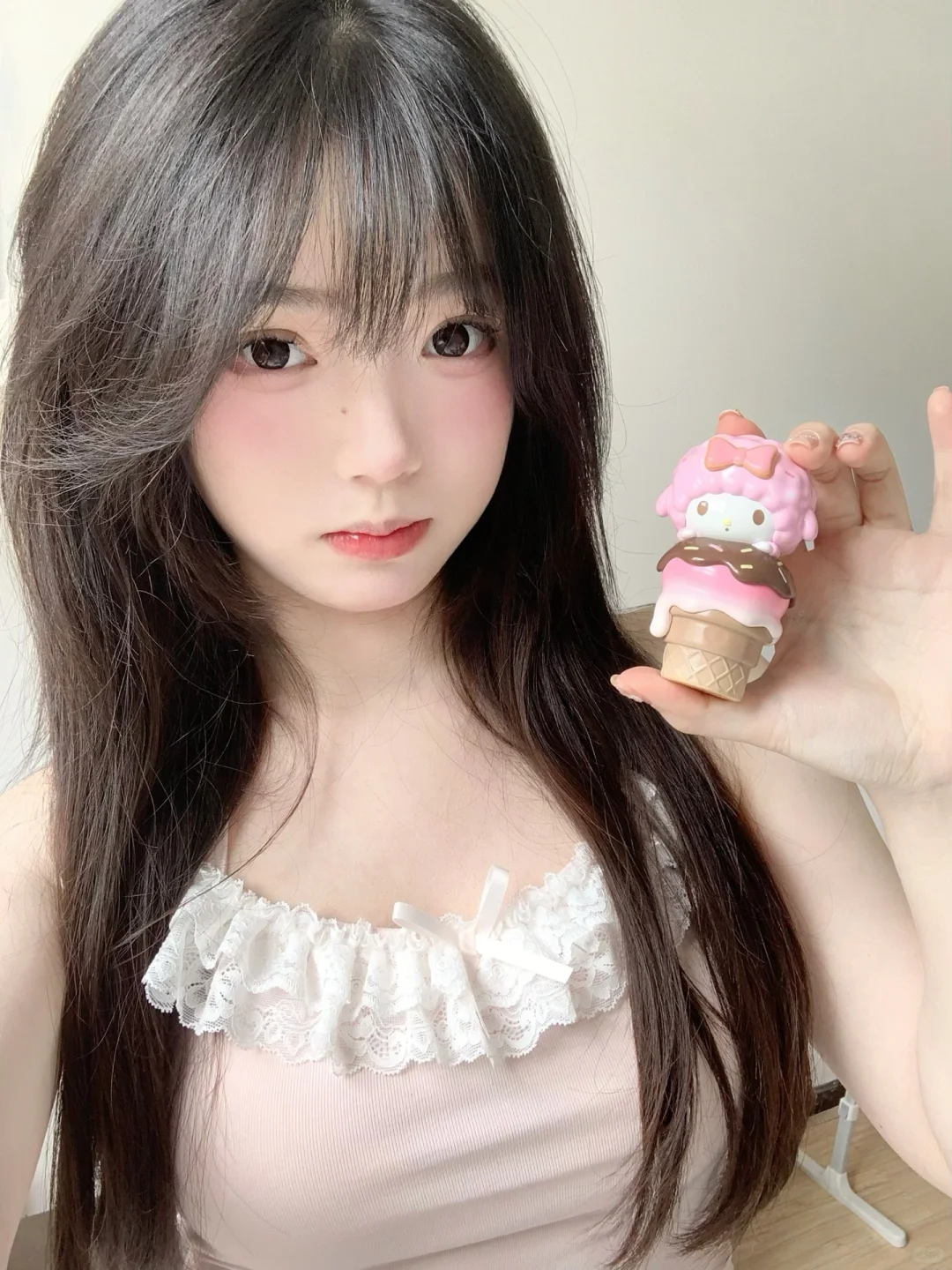 被新做的小短甲甜晕了