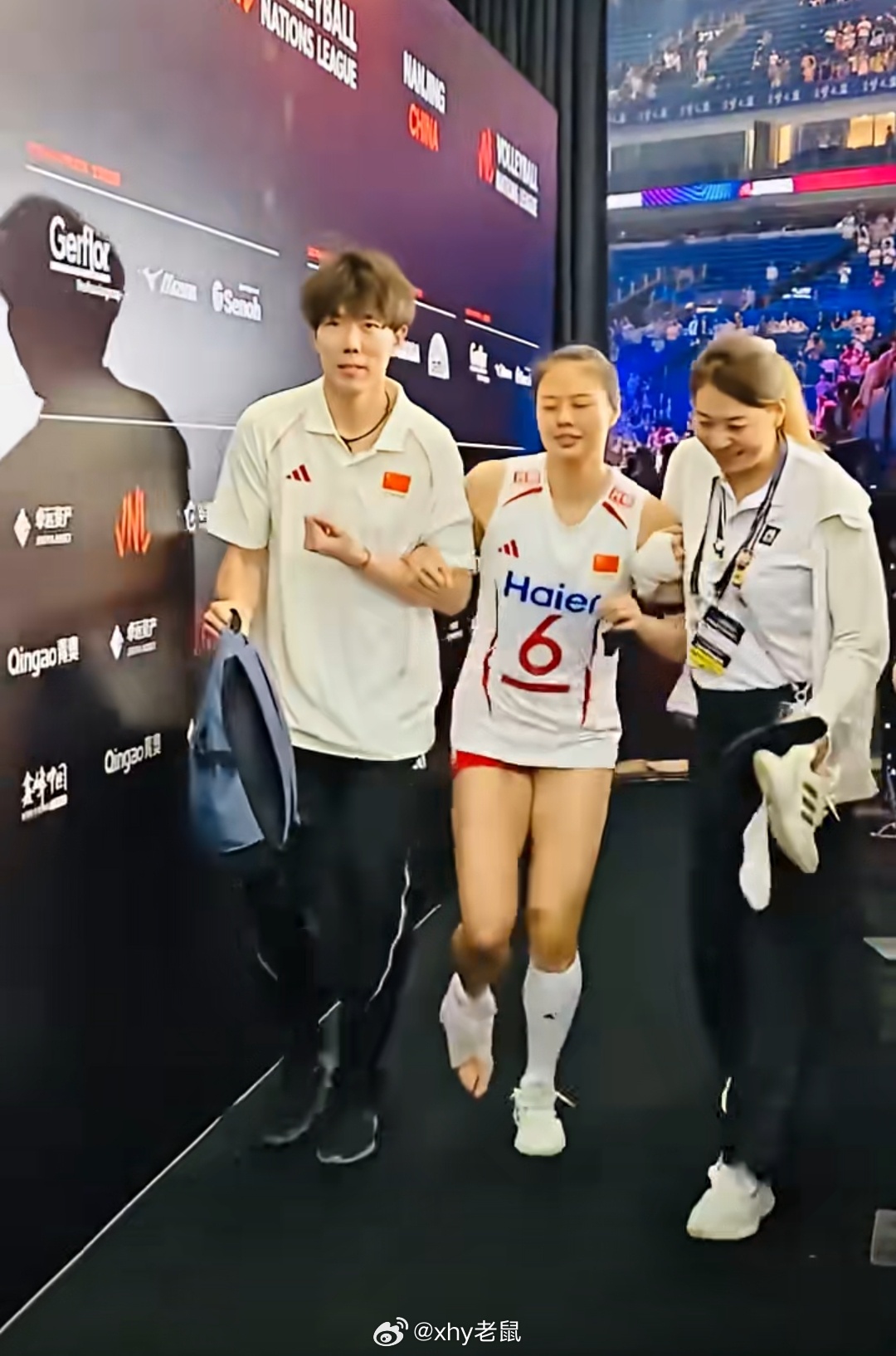 宇队都这样了，还坚持上场，龚翔宇今晚中国女排vs波兰女排就别上了朱袁张1块2毛9
