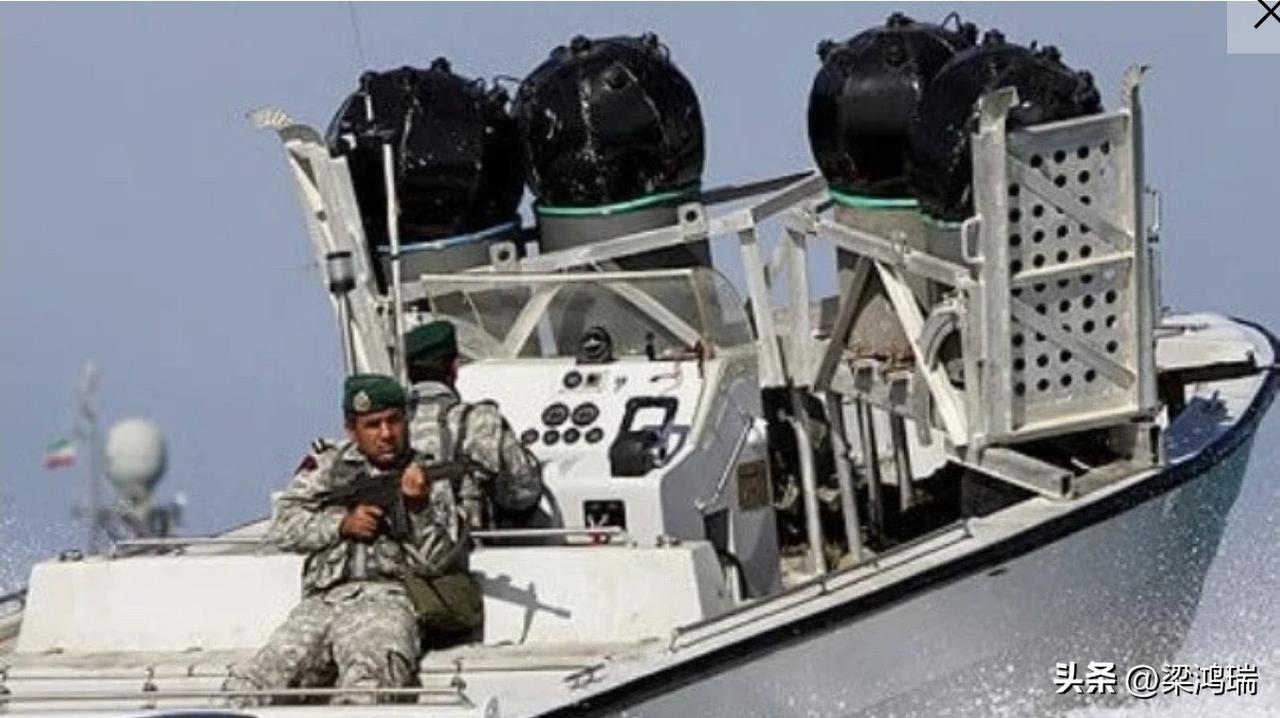 美国中央司令部（CENTCOM）确认，美军在霍尔木兹海峡附近摧毁了 16艘伊朗布