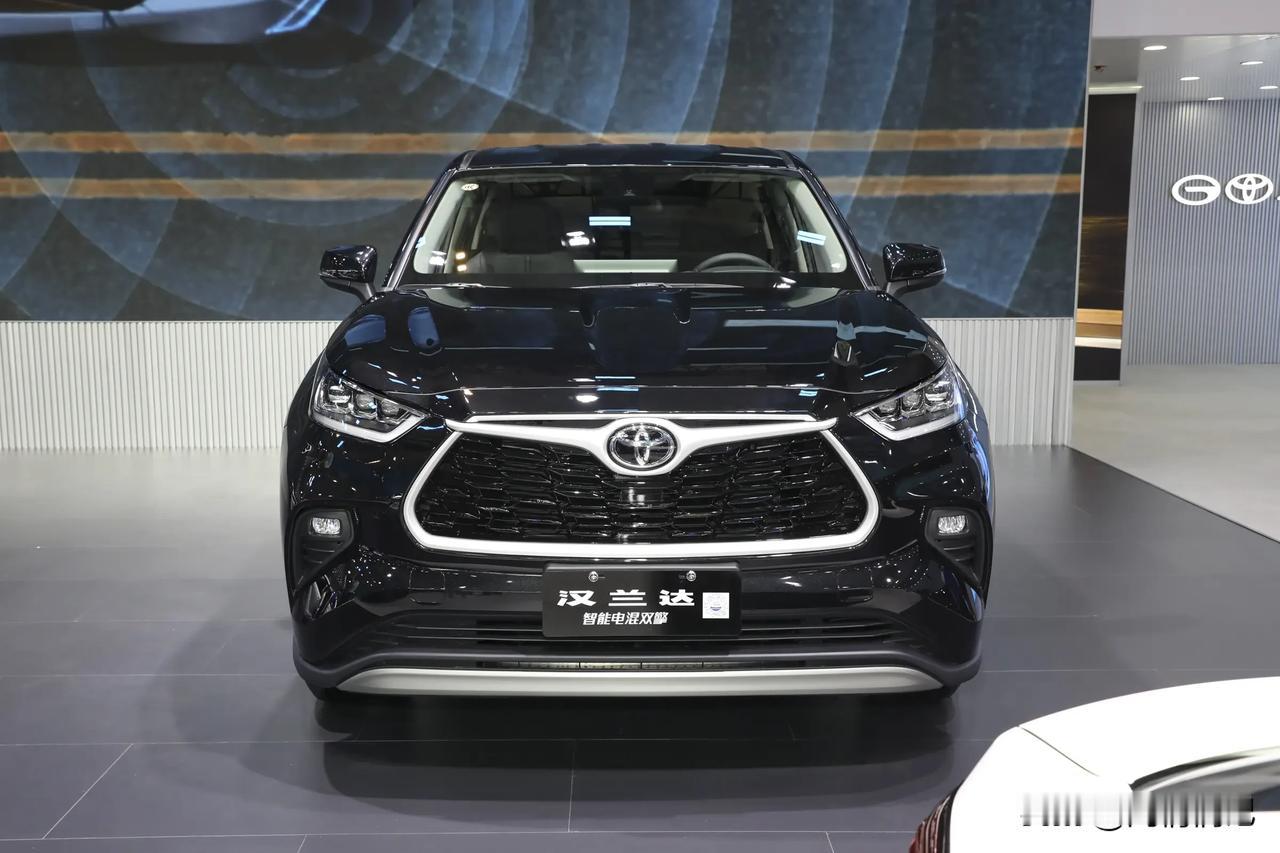 买车求“稳”汉兰达还是首选吗?
买车求“稳”，汉兰达还值得冲吗？这话放十年前，闭