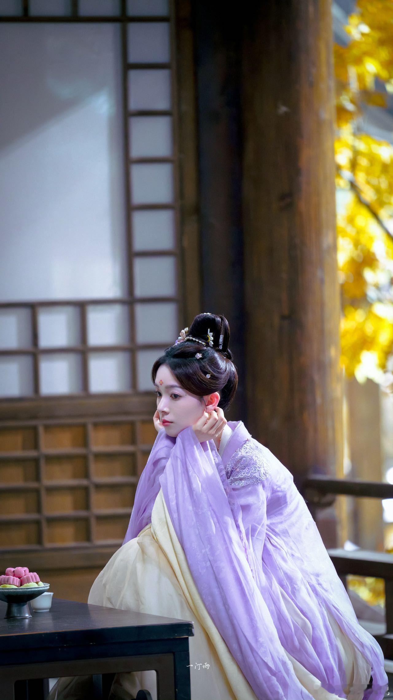 #陈瑶演个上官婉儿我看看#看了陈瑶演的江桫椤，我更想看她演的上官婉儿了！陈瑶的演
