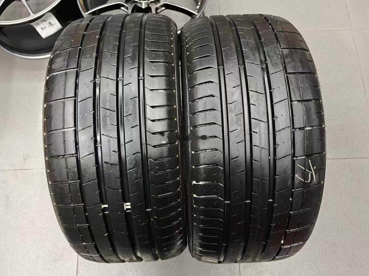 倍耐力PZ4   265/35/20 23年 2条 ​​​