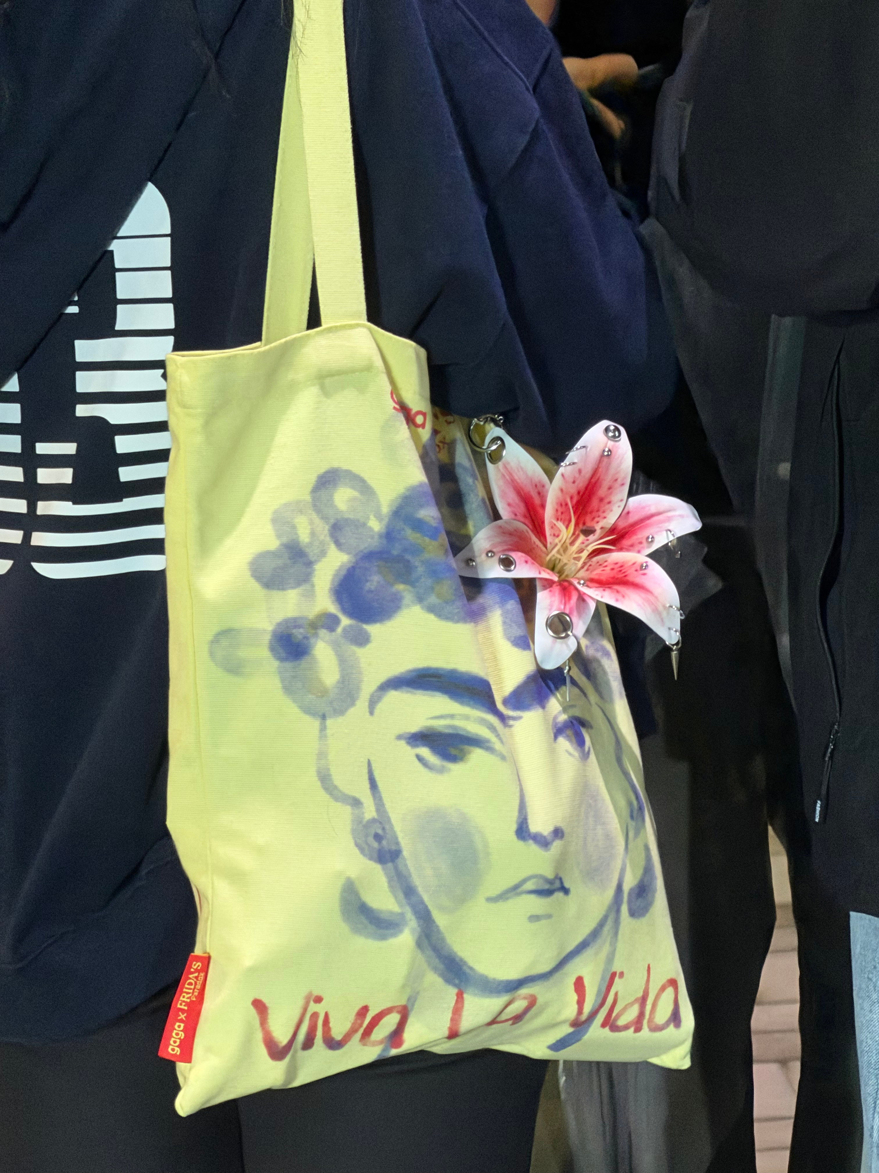 我预测一下表演奖获奖女主： 宋佳 咏梅 双黄 男主：易烊千玺女配：黄子琪 蒋勤勤