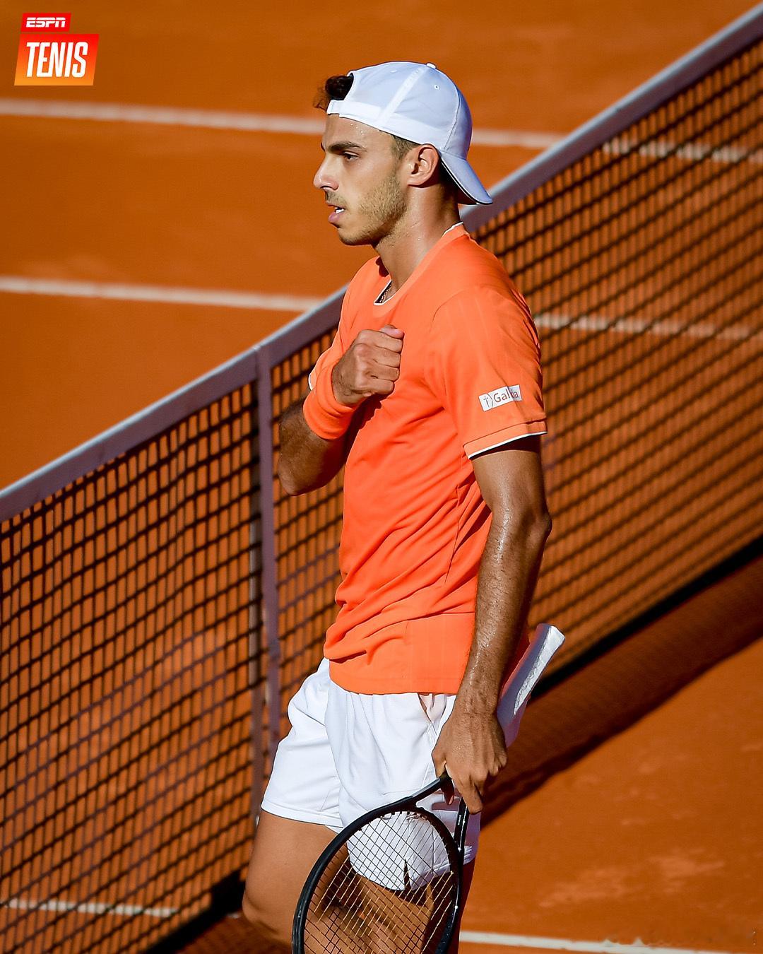 塞伦多罗谈阿根廷对他的期望，“我知道人们总是要求你做得更多，我能理解。一方面我觉