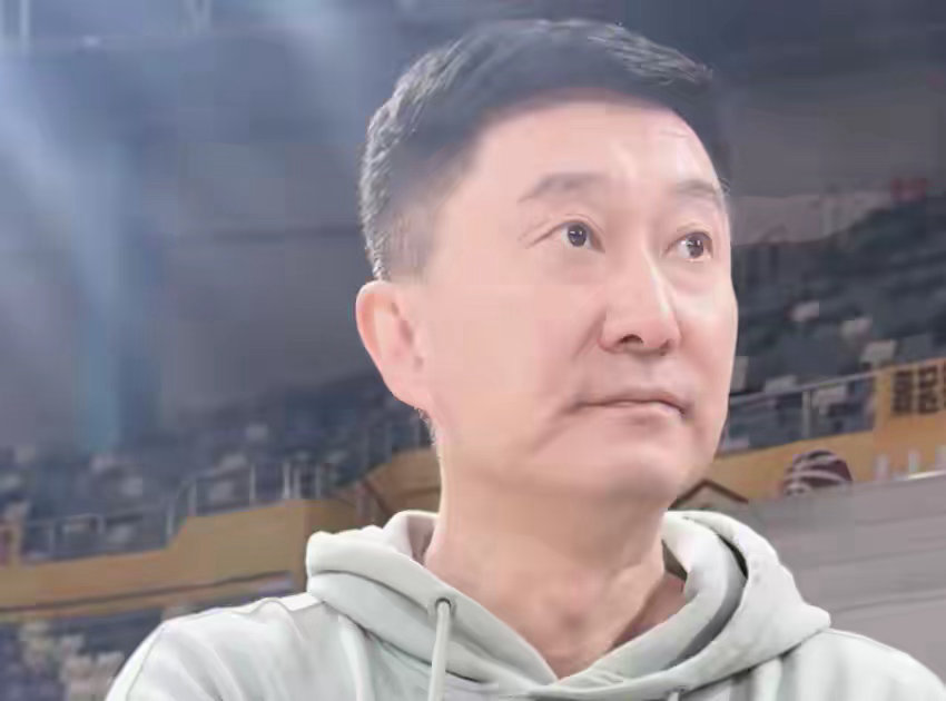 杜锋：人员不整打广厦要全力去拼，并不知道有签新外援的事情cba体育明星 北京时间