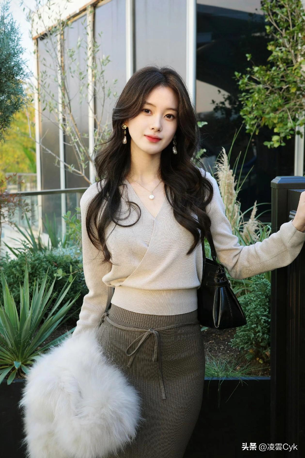 秋色里  顾媛佳