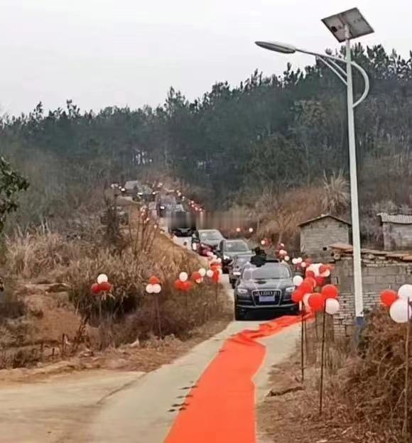 奥迪Q7出婚庆的概率高吗？？？海阔试车超话 ​​​