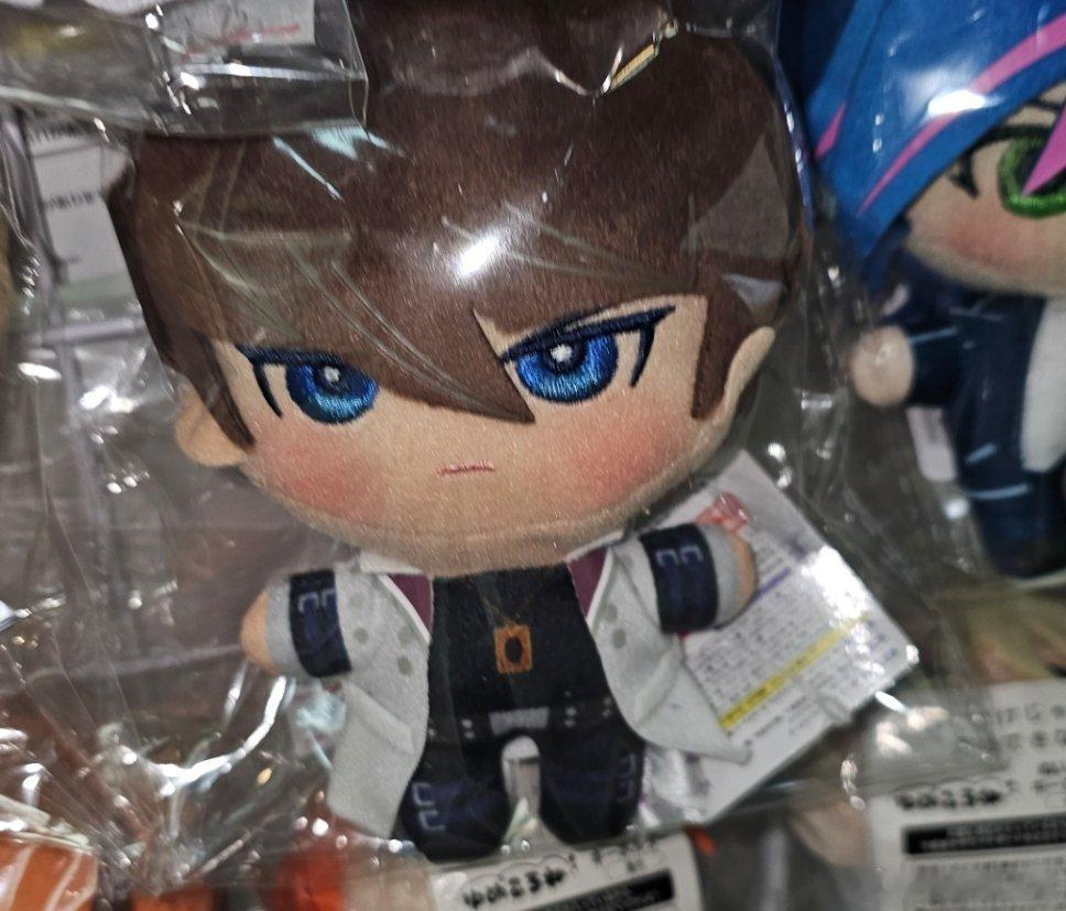 昨天路过看到这个社长怎么感觉眉清目秀萌的可怕是我有问题吗 