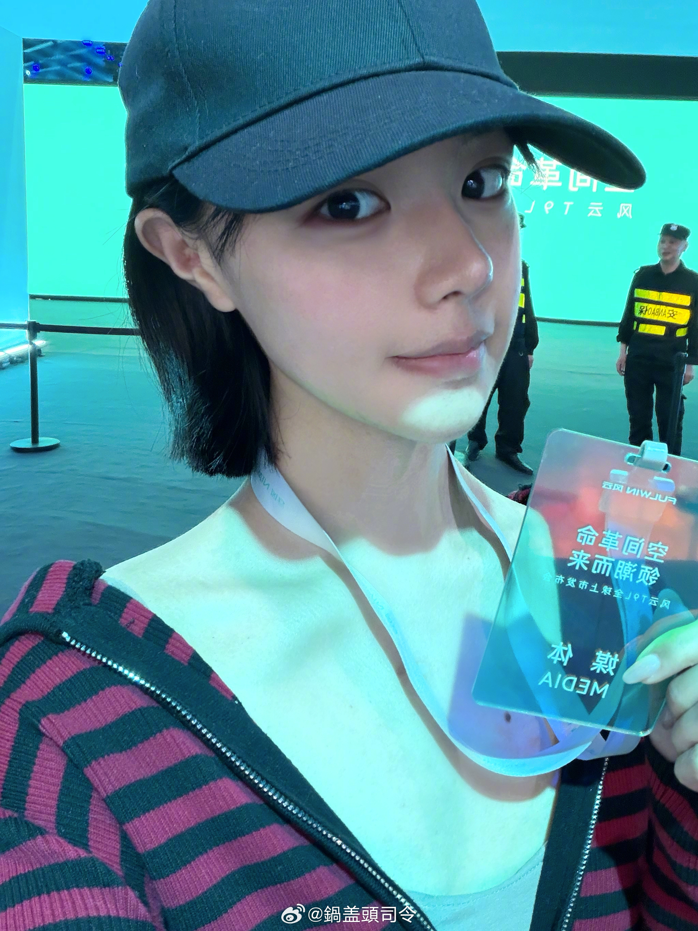 同事小羊在重庆奇瑞风云T9L全球上市发布会发来报道。家用混动SUV，它把舒适、安