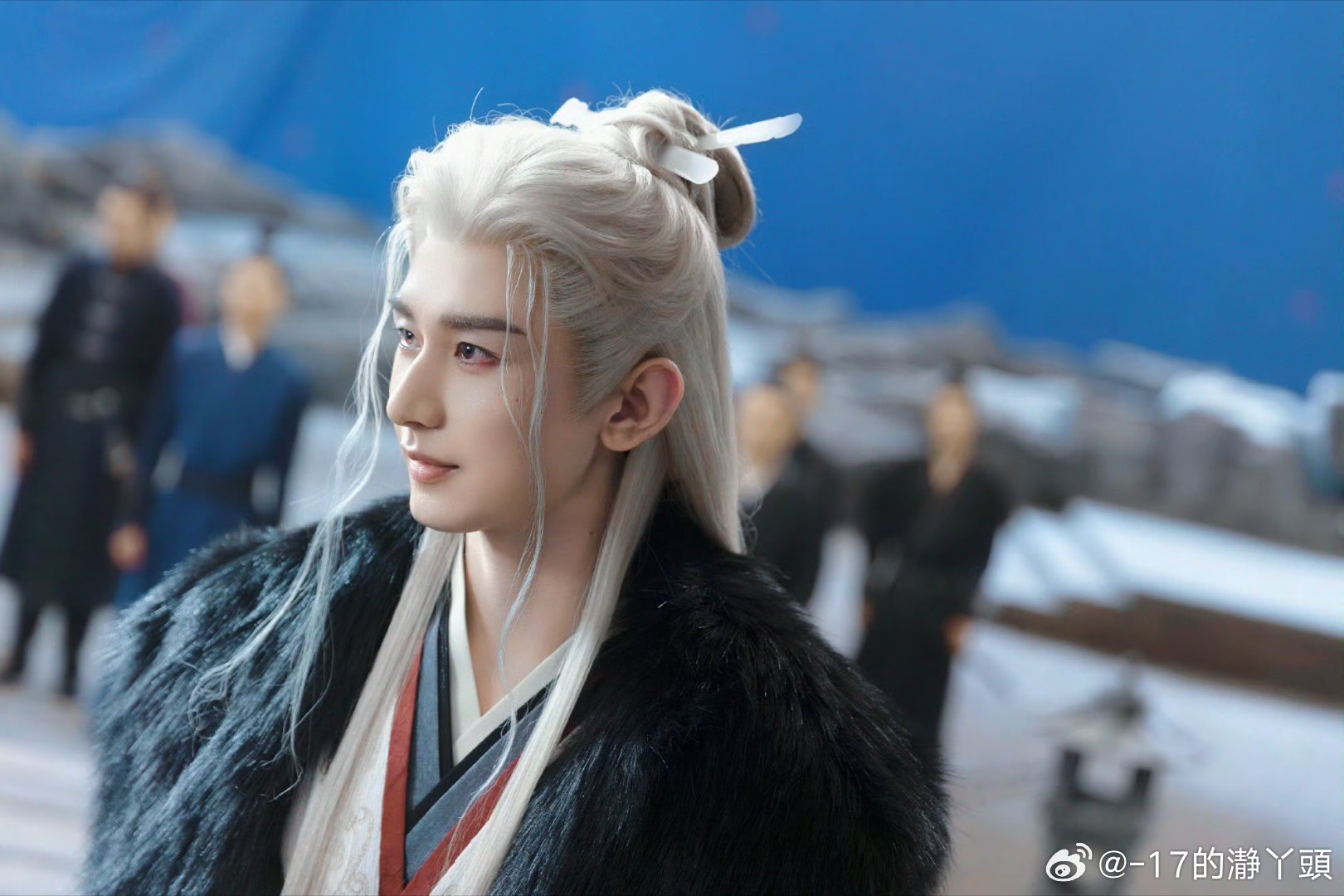 成毅赴山海cy成毅萧秋水李沉舟肖明明遇见你，是所有故事的开始。 喜欢你，是我做过