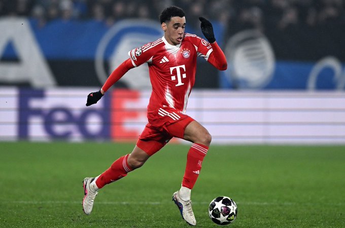 弗罗因德谈穆夏拉的康复进程：“对穆夏拉来说，现在事情并不容易，因为他一直在经历小