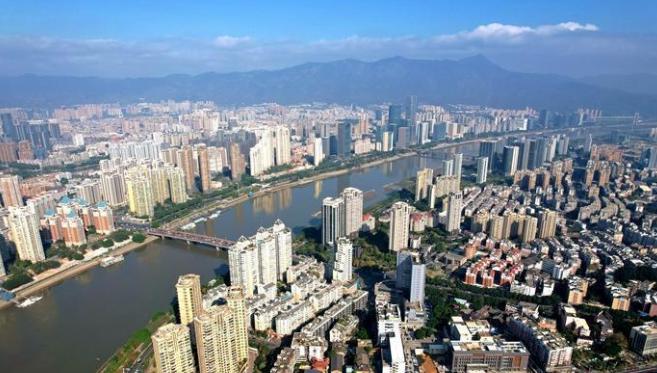 多地出台支持房地产新政，购房补贴打头阵
一如南京推出了8条政策，内容有直接对购买