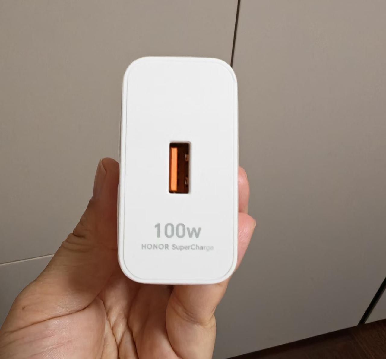 奋斗数年，终于拥有了自己人生中第一个100w，而且是全款拿下！
全款图鉴