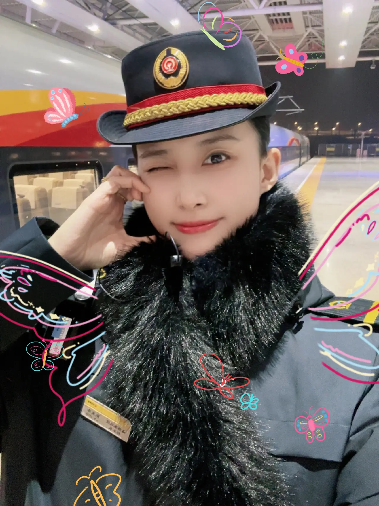 你的眼神里充满了月光
