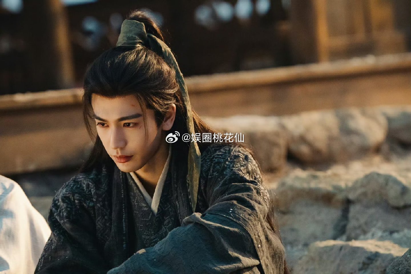 张凌赫粉丝感谢剧粉张凌赫粉丝后援会致谢逐玉剧粉 感谢剧粉一路追剧讨论，用心感受剧