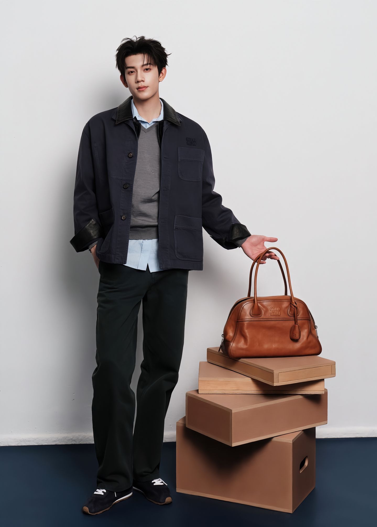 林沐然 林沐然miumiu大片，除了帅还是帅，特别适配！蛋总飞升了不带我哦 