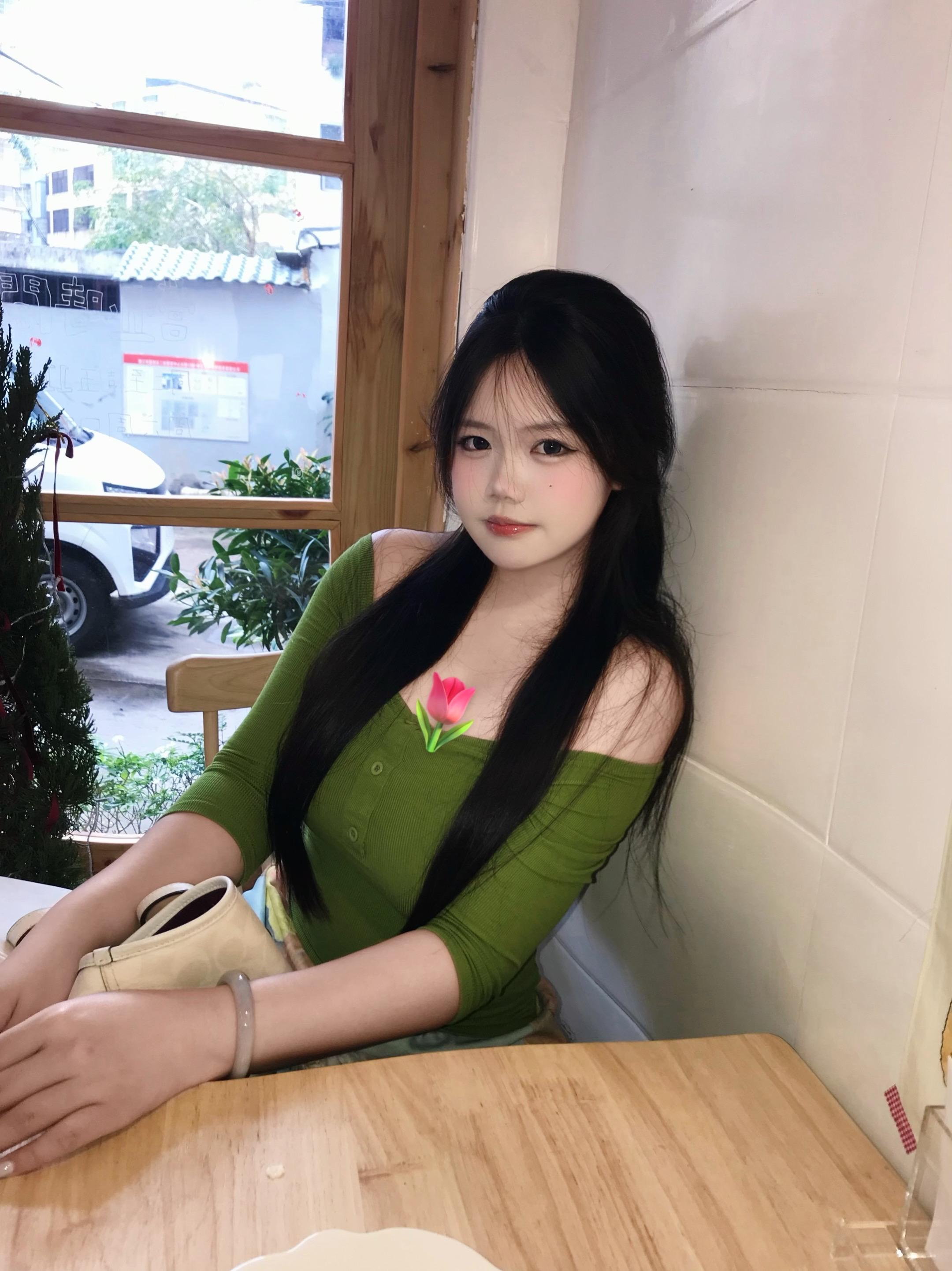 她说什么都是对的 生气也是异常的可爱