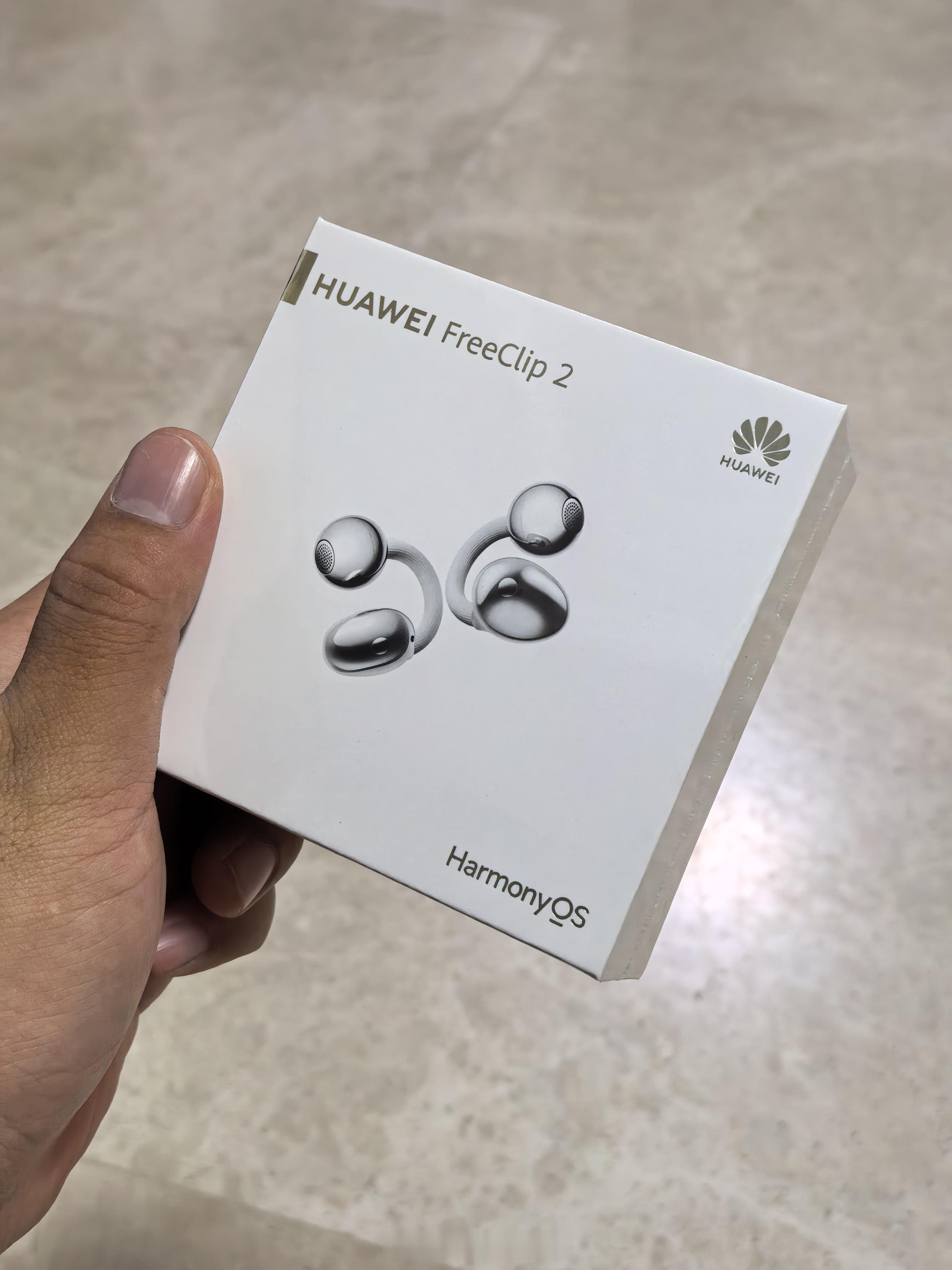 谢谢首富送我的华为 FreeClip 2 ，白色太好看了太喜欢了！(੭˙ᗜ˙)੭