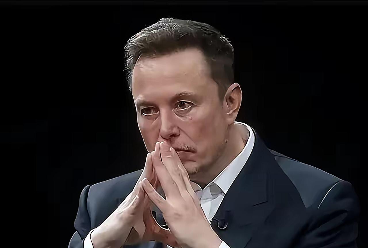 美国懵了，马斯克也惊呆了！
​​他们万万没想到，如今享誉全球的中兴通讯，曾经遭受