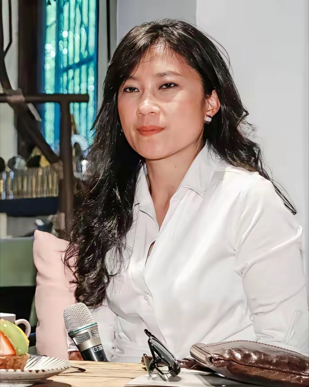 民进党女政客谷辣斯·尤达卡疯狂叫嚣：我不是中国人，世界上没有一个族叫做中华民族，