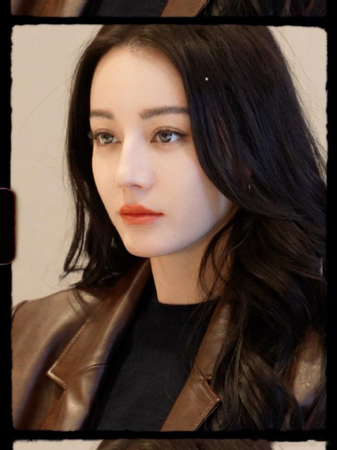 迪丽热巴枭起青壤云包场排面，枭起青壤的云包场来了，谁懂这个数字的震惊度啊，热巴还