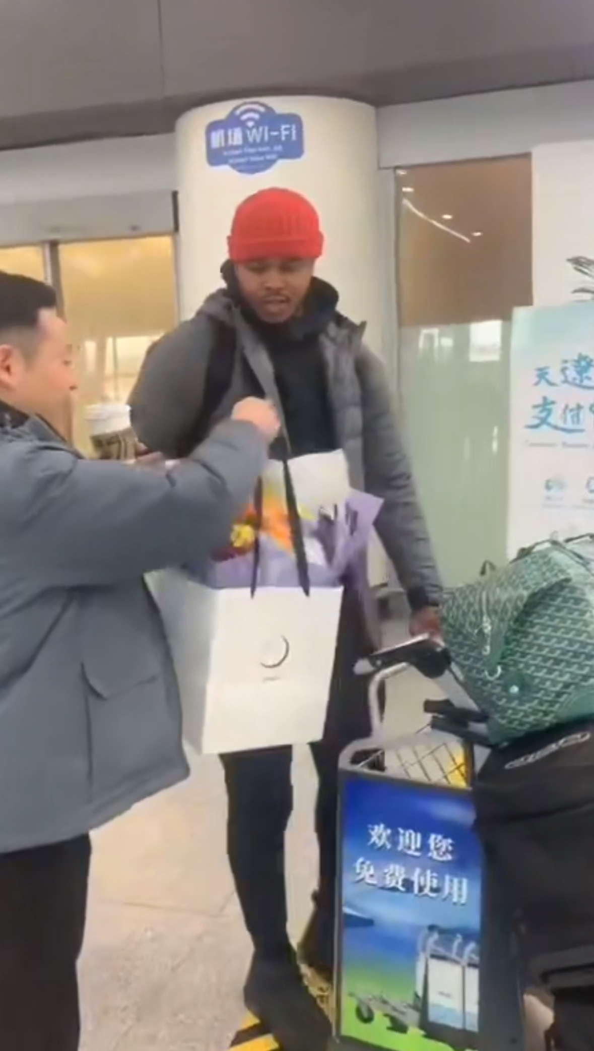 马库斯亨特今日已经抵达辽宁沈阳辽宁男篮