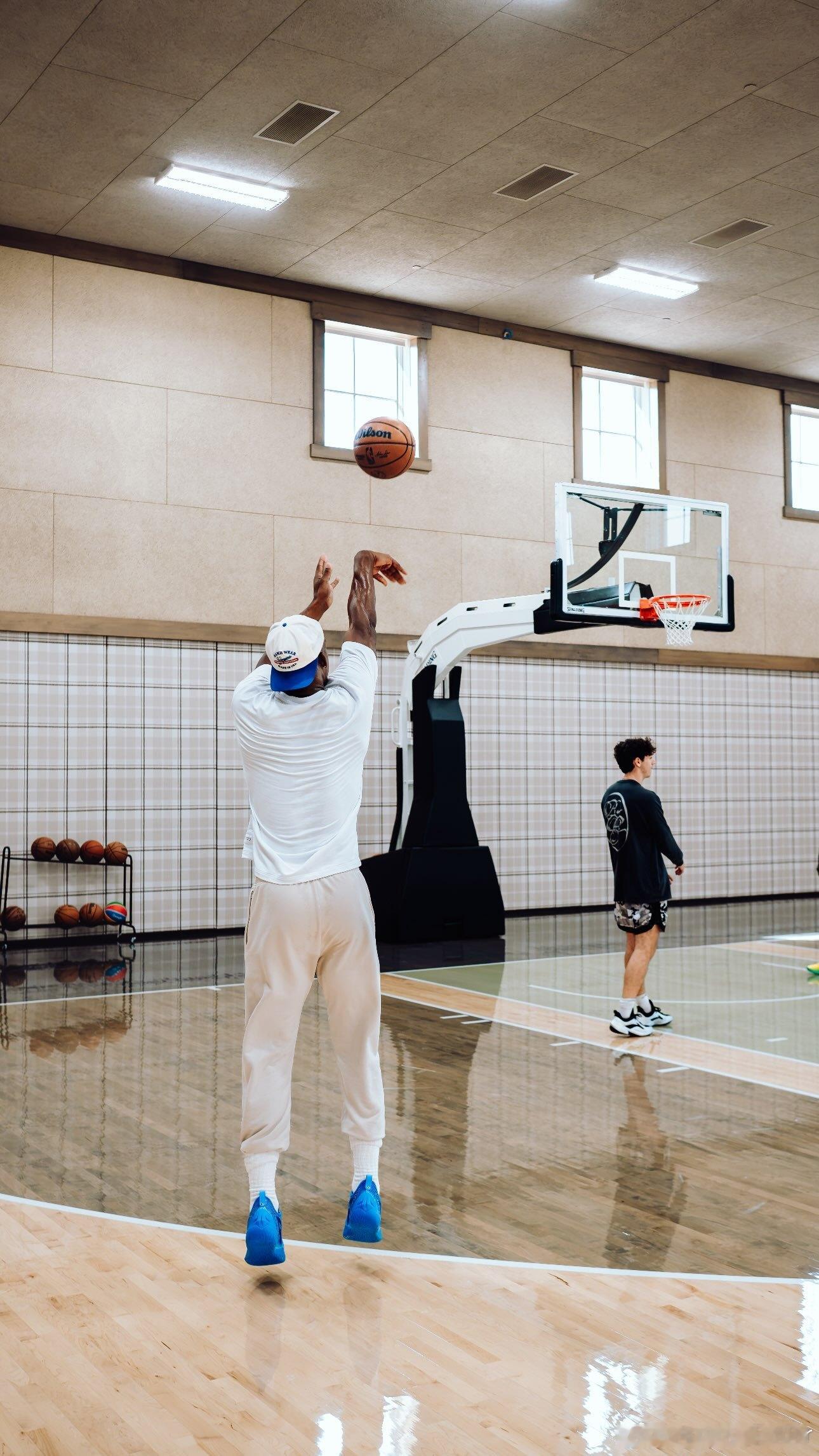 work don’t stop. 🏀金州勇士[超话] 巴特勒 NBA ​​​