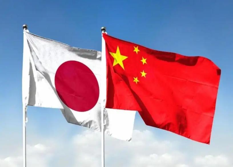中日关系崩了，所有人都以为日本是在替美国冲锋、替台湾站台！错了！真相是：日本政府