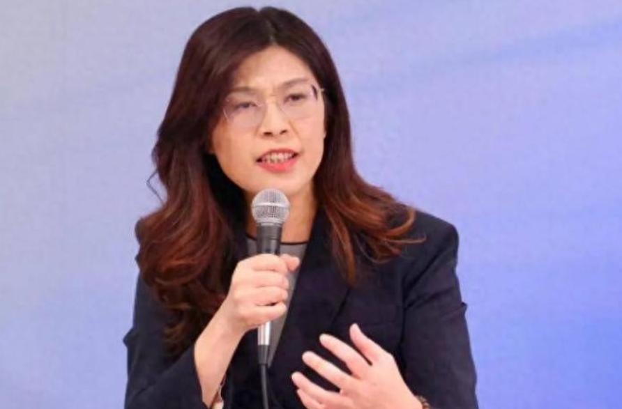 国民党前脚刚落地北京，后脚岛内就抛出一份“吓人”的民调。赖清德的支持率居然逆势暴