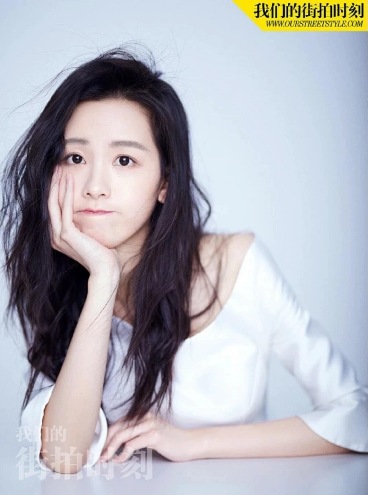 猜你没见过的陈都灵 🎞️ 