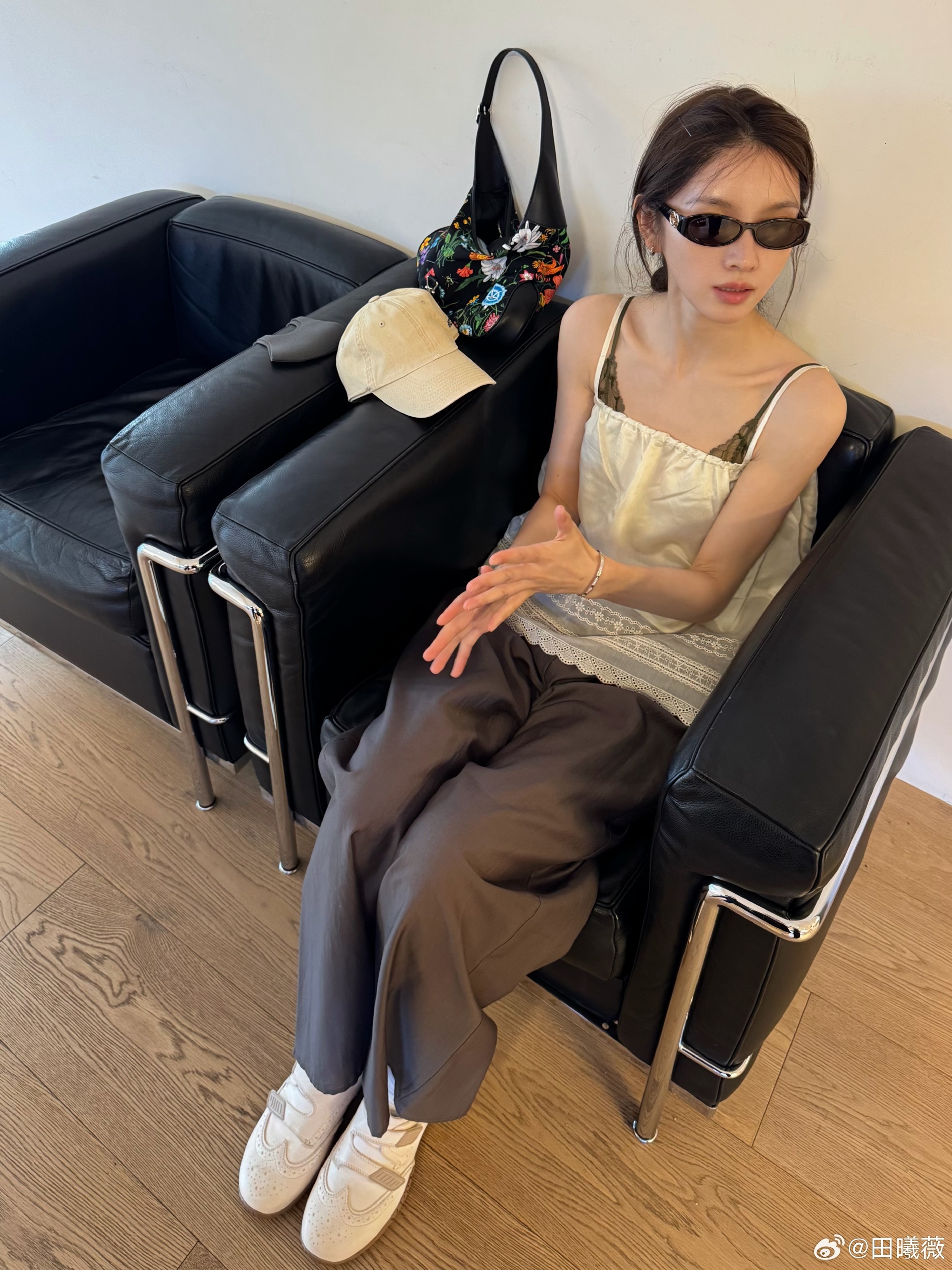 田曦薇 女装牛仔裤你好👋 甜妹 