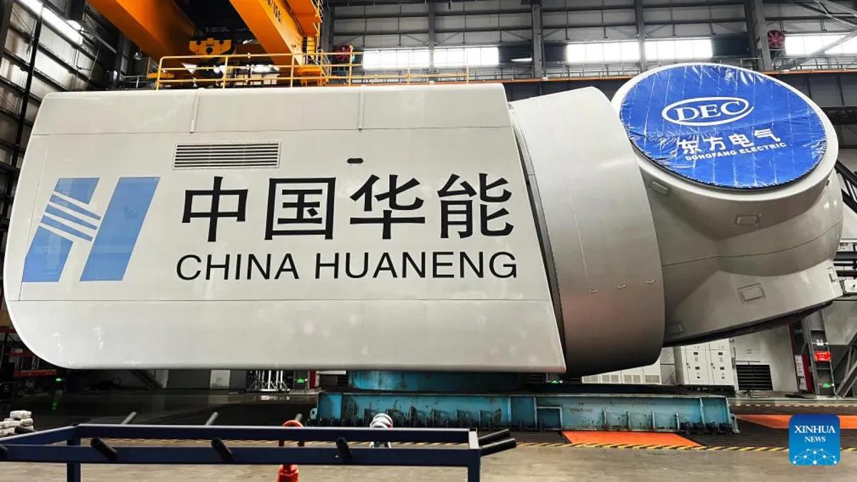 中国首次：建造破纪录浮动式风力涡轮机！改变可再生能源的面貌。
   浮动式海上风