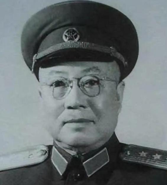 1946年，郭天民瞒着聂荣臻，把一万多该复员的老兵藏在了部队里——这件事，政委刘