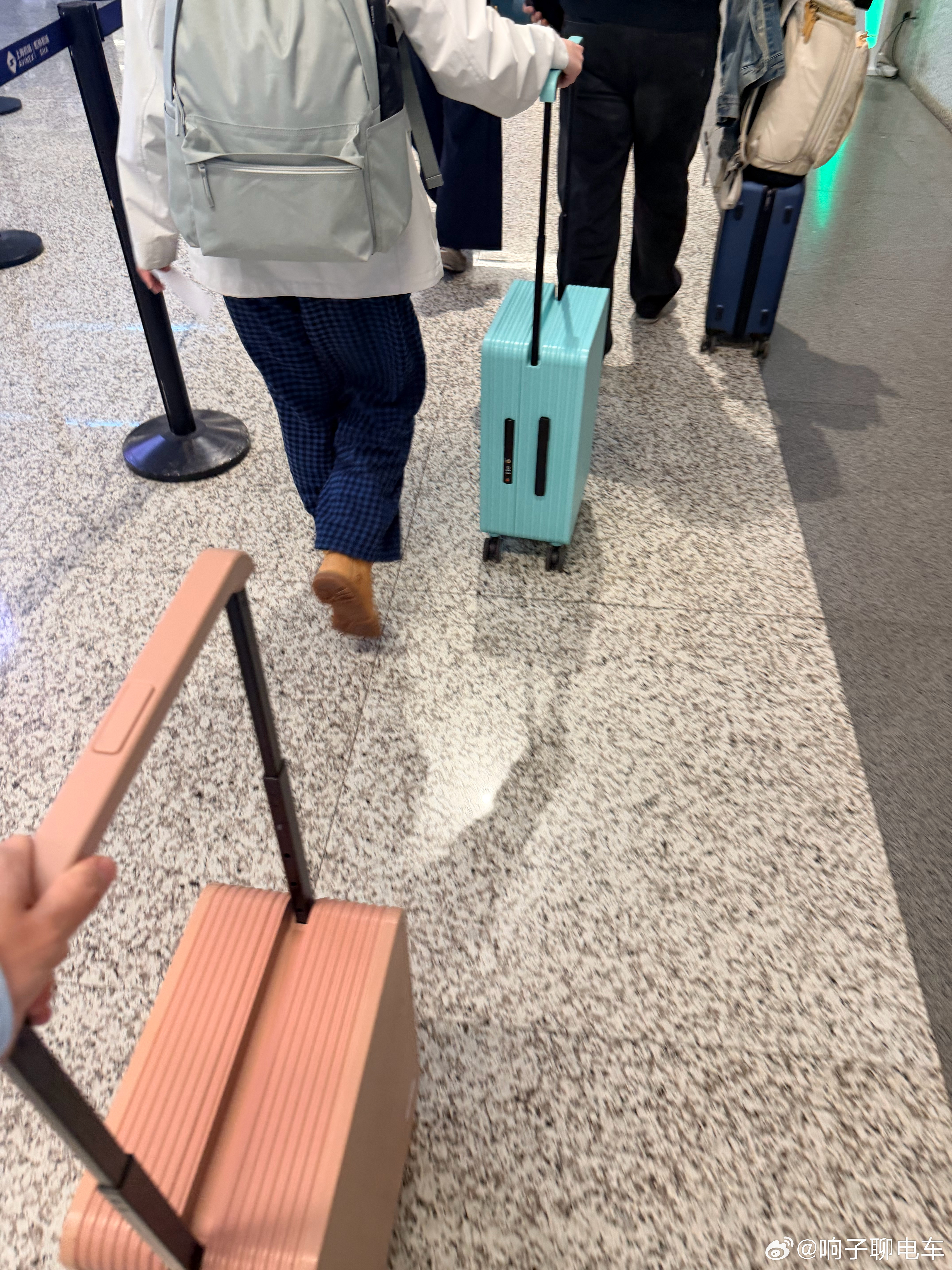 回程 🛫高强度测了两天智己车机交互 这次千问上车立大功从差生直接开挂了 飞机都