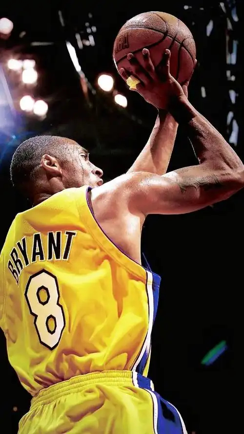 凌晨四点🕓💜💛科比KobeBryant凌晨四点