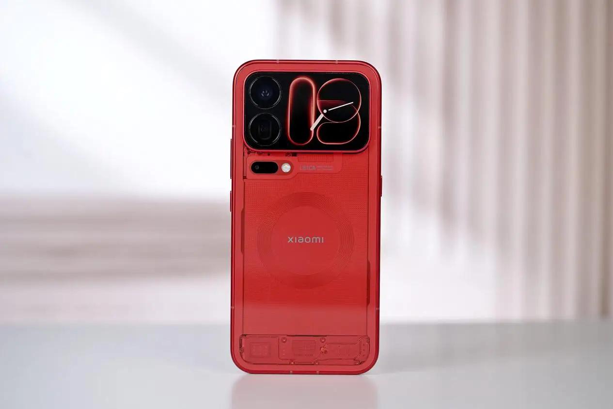小米18 Pro Max透明探索版：情怀回归，好看又能打

熟悉小米的人都知道，
