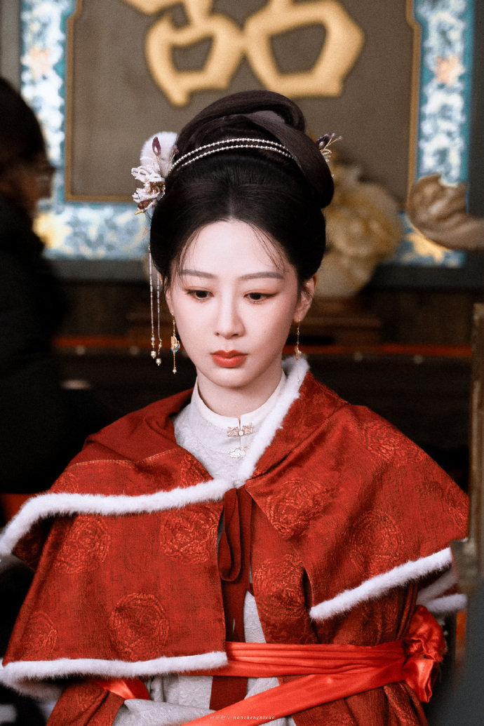杨紫家业 杨紫李祯 喜你成疾，药石无医，你是我历经千山万水也想要见的人，.请允许
