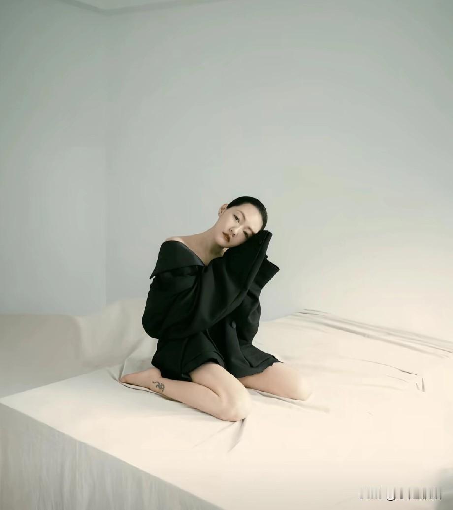 熙娣，赶紧站起来，怼黑粉。

    感觉她就是我的电子姐妹，虽然没见面，但是很