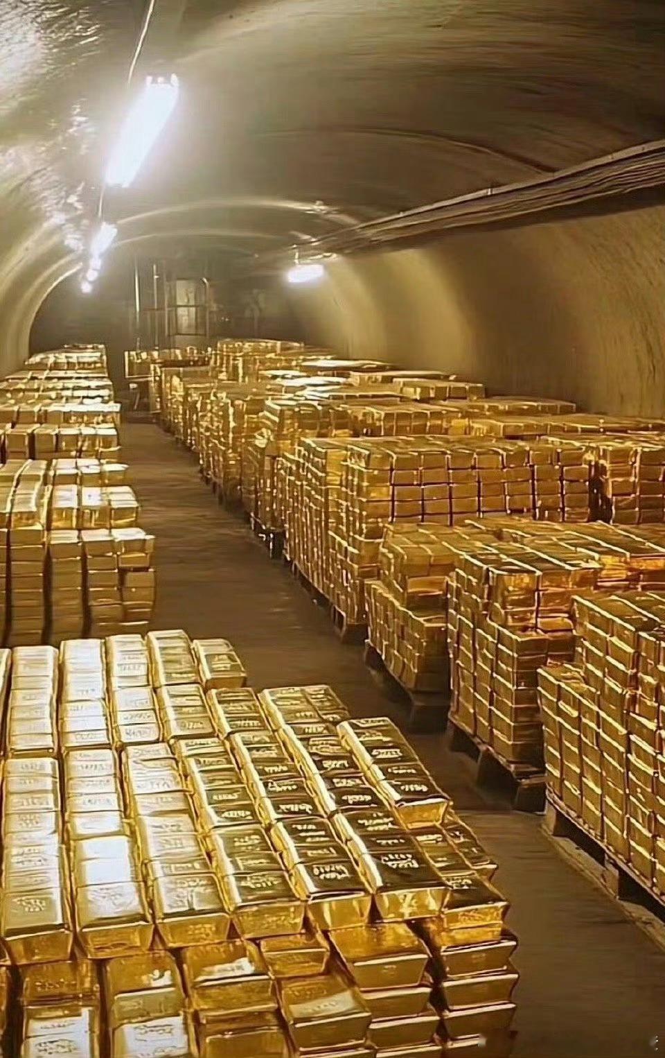 黄金是有灵性的，刷到别划走！今年最后的两个月必发大财🙏🏻🙏🏻 ​​​