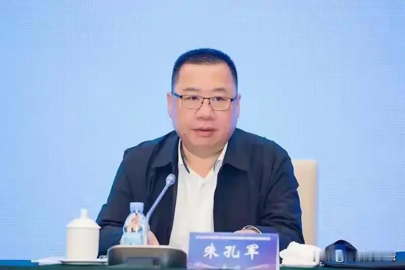 武大这次多人被问责事件挺受关注的。9月20日武大通报了图书馆事件调查复核情况，肖