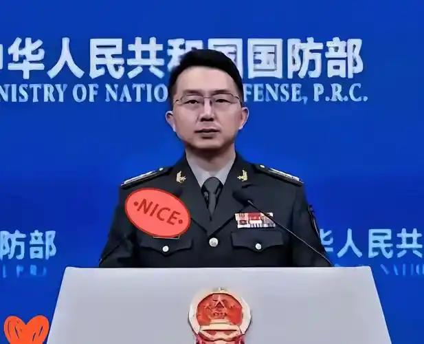 10月27日，中国国防部对外发布消息，中方将由驻菲律宾使馆国防武官作为代表，出席