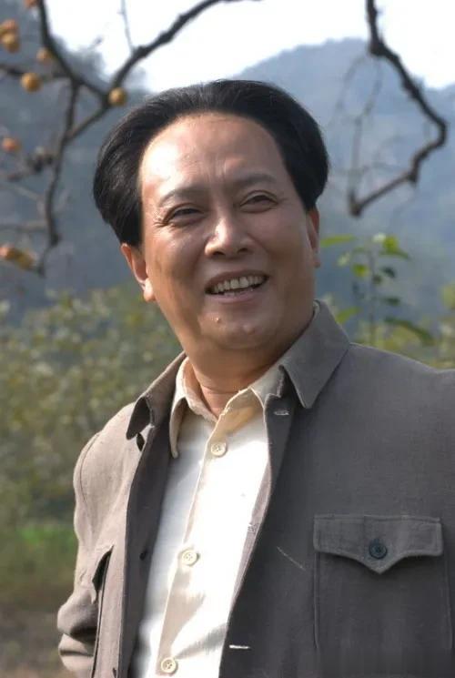 古人说，事者生于虑，成于务，失于骄，伟大梦想不是等得来的，喊得来的，而是拼出来的